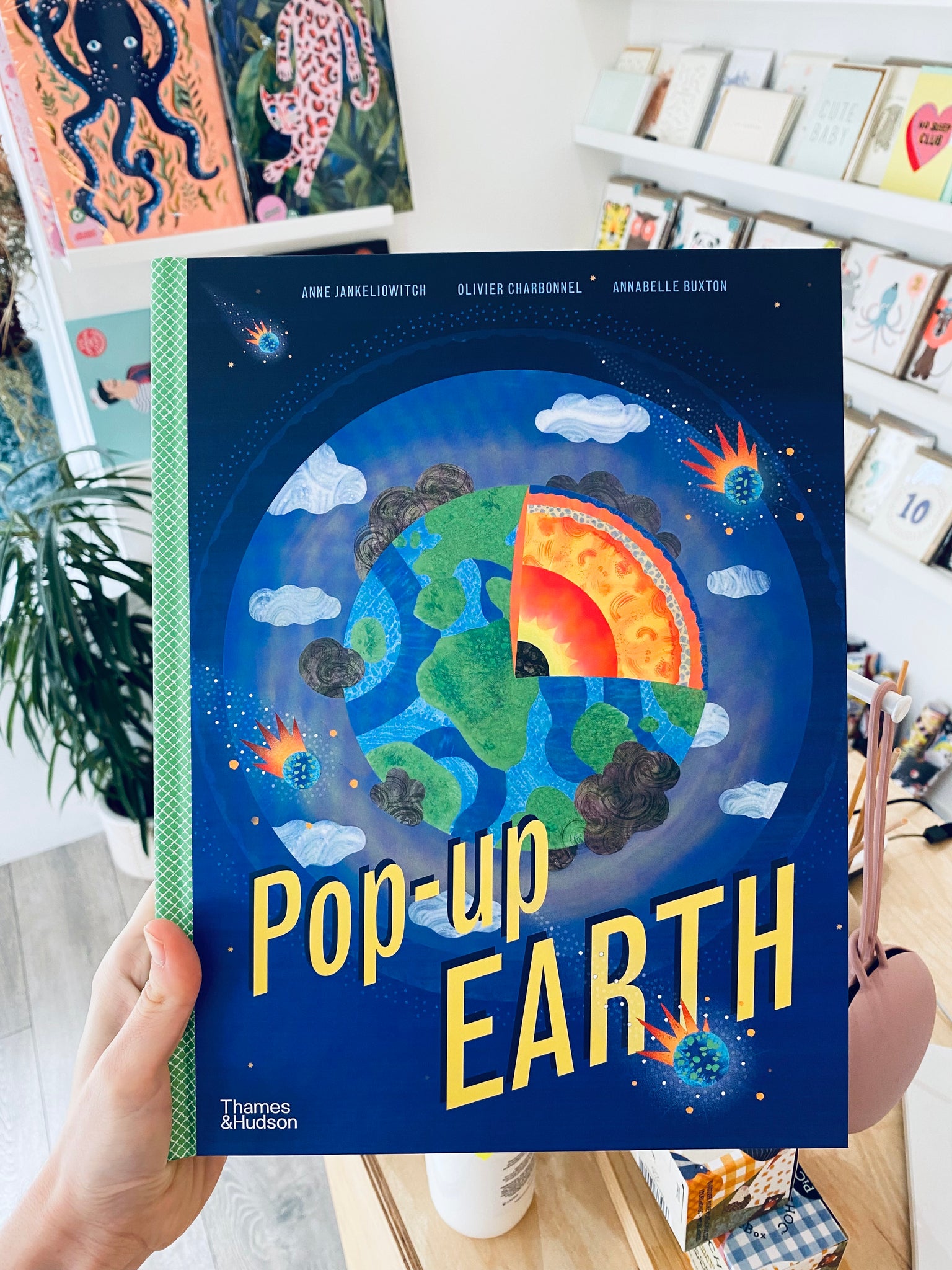Popup Earth What Mother Made